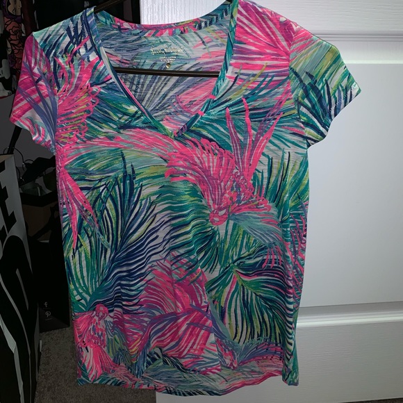 Lilly Pulitzer Tops - Lilly Pulitzer shirt Lilly Pulitzer Tops - Lilly Pulitzer shirt